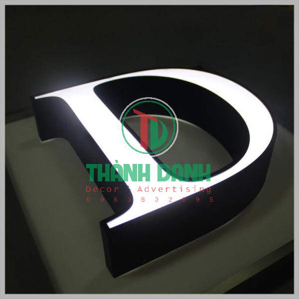 Gia công chữ nhôm sáng mặt