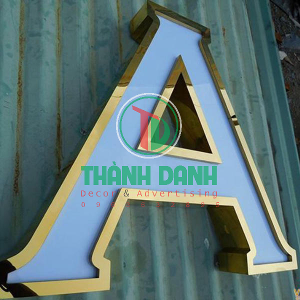 Gia công chữ nổi hông nhôm Hàn Quốc có gờ