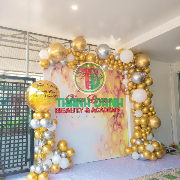 Làm backdrop Giỗ Tổ Hùng Vương lễ khai trương tiệm