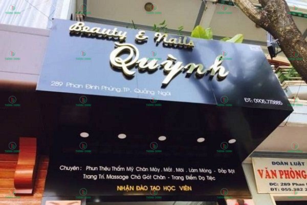 Làm bảng hiệu alu giá rẻ quận 1 chữ nổi Mica/Formex