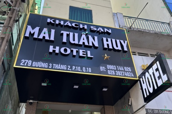 Làm bảng hiệu Alu giá rẻ quận 3 in UV