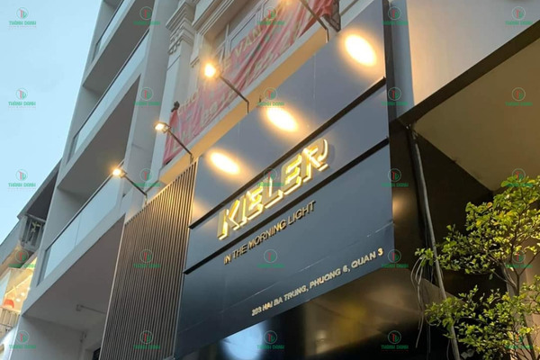 Tăng tính thẩm mỹ khi làm bảng hiệu Alu giá rẻ quận 3