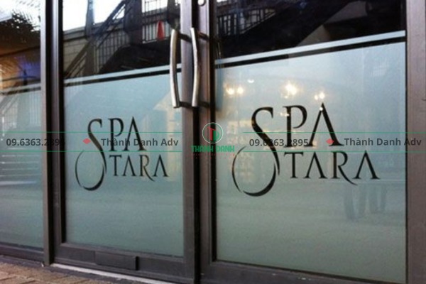 Ưu điểm khi cắt chữ decal theo yêu cầu giá rẻ