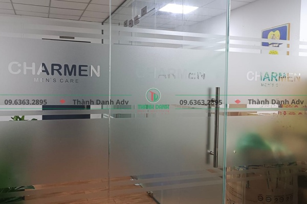 Mẫu cắt chữ decal văn phòng đẹp nhất hiện nay