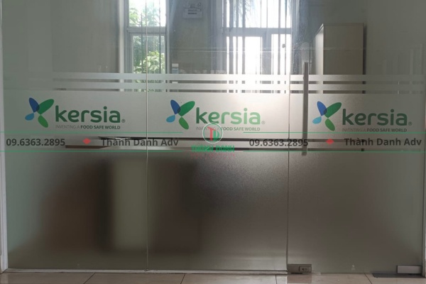 Mẫu cắt chữ decal văn phòng đẹp nhất hiện nay