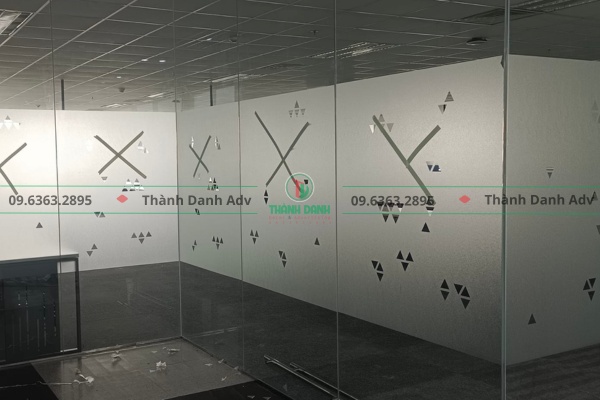 Mẫu cắt chữ decal văn phòng đẹp nhất hiện nay
